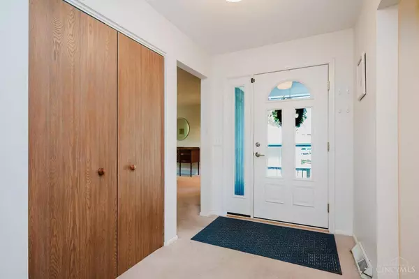 5672 Crooked Tree Ln, Miami Twp, OH 45150