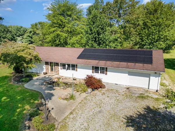 1295 Hales Branch Rd, Jefferson Twp, OH 45148