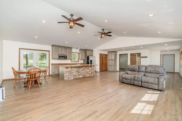 1295 Hales Branch Rd, Jefferson Twp, OH 45148