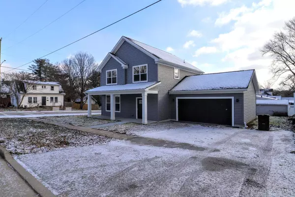 192 N Broadway St, Williamsburg Twp, OH 45176