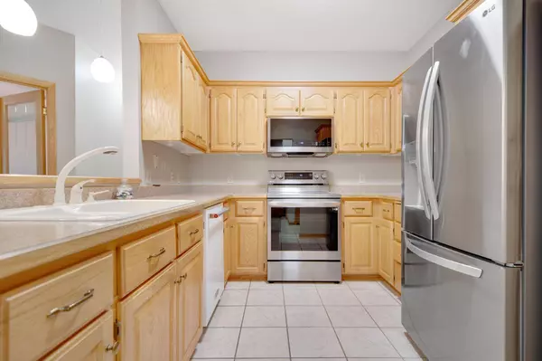 5200 Pathways AVE #105, White Bear Lake, MN 55110