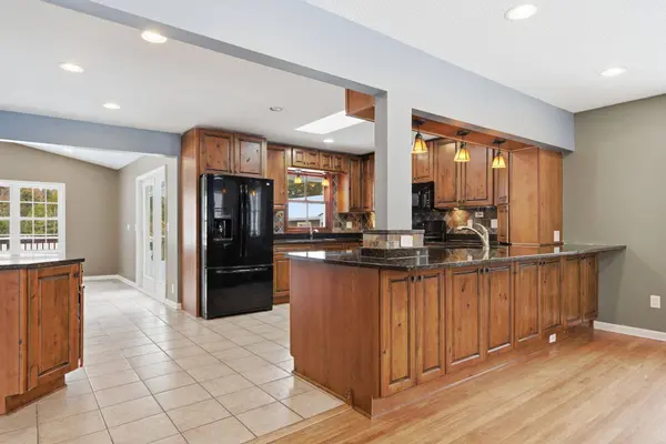 6661 Pine ST, Columbus, MN 55014