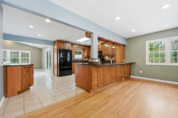 6661 Pine ST, Columbus, MN 55014