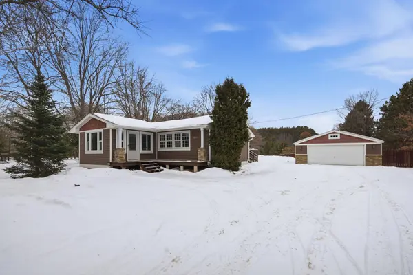 6661 Pine ST, Columbus, MN 55014
