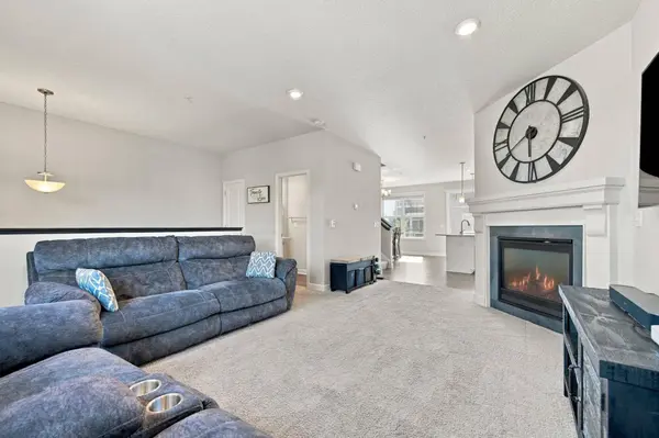 4959 93rd LN N, Brooklyn Park, MN 55443