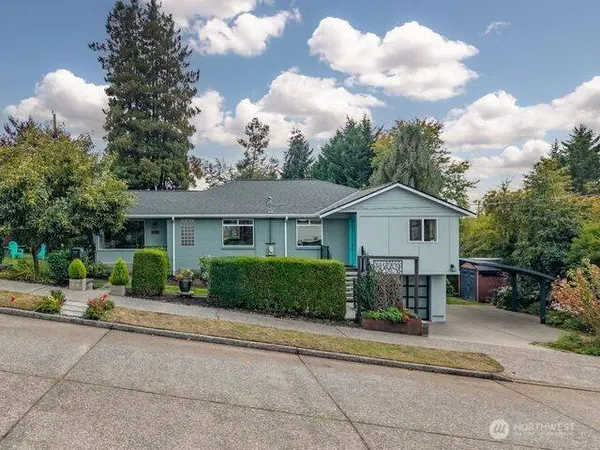 6555 27th AVE NE, Seattle, WA 98115