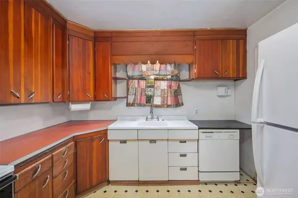 4422 Glenwood AVE, Everett, WA 98203