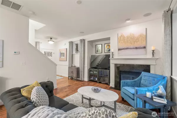 16239 2nd PL S, Seattle, WA 98148