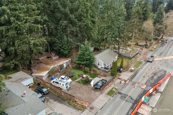 14552 5th AVE NE, Shoreline, WA 98155