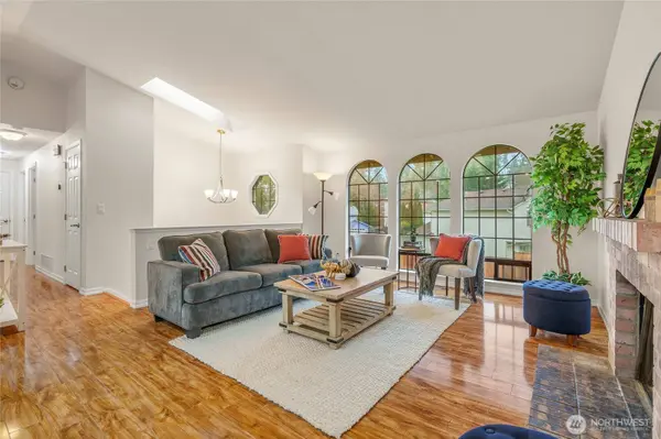 4225 SW 337th PL, Federal Way, WA 98023