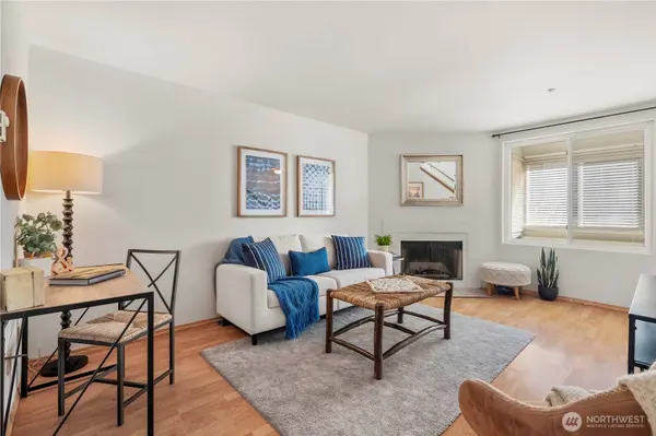 1220 NE 177th ST #A, Seattle, WA 98155