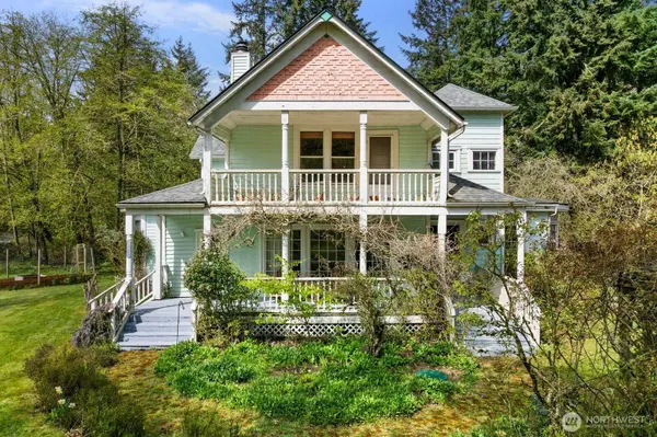 13130 SW 261st PL, Vashon, WA 98070