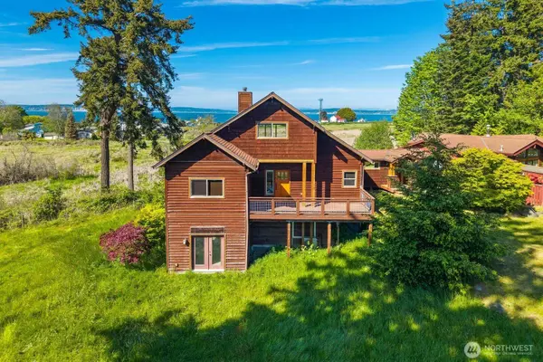 38104 Hillview LN NE, Hansville, WA 98340