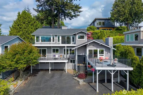 9226 25th AVE NW, Seattle, WA 98117