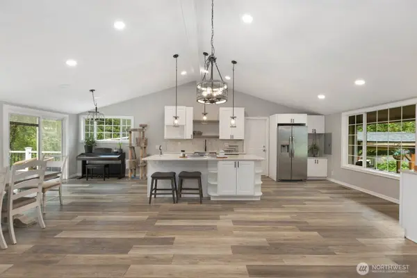 4110 152nd ST SW, Lynnwood, WA 98087