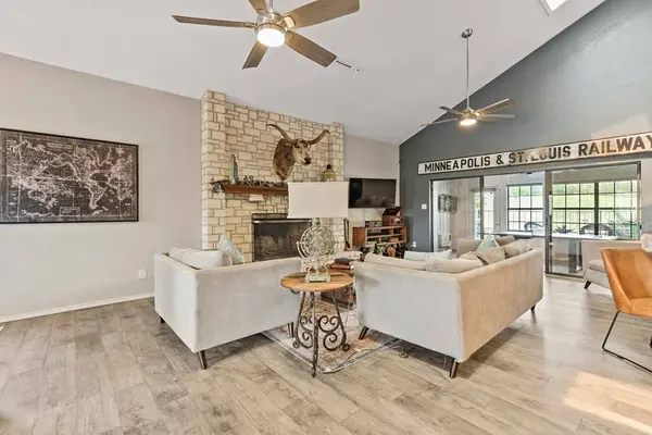 636 Oakland Hills Lane, Kerrville, TX 78028