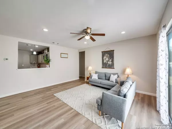 7742 Alverstone, San Antonio, TX 78250