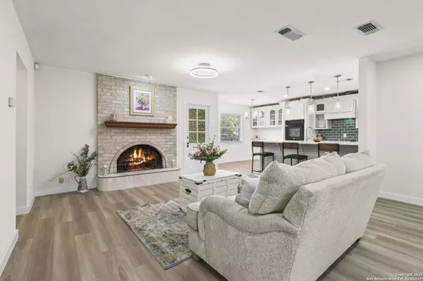 10206 Bull Run, San Antonio, TX 78230