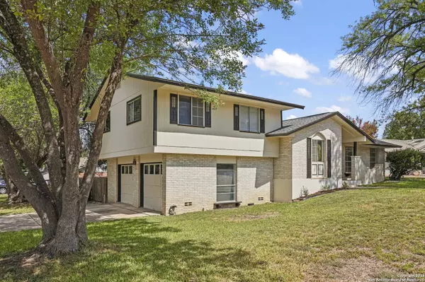 10206 Bull Run, San Antonio, TX 78230