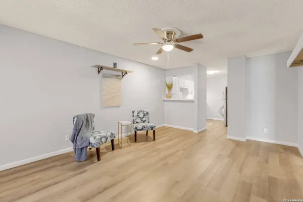 3243 Nacogdoches UNIT 609, San Antonio, TX 78217