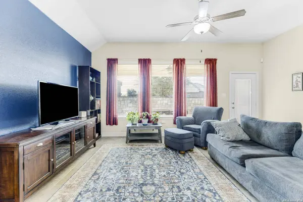 9818 Bricewood Oak, San Antonio, TX 78254