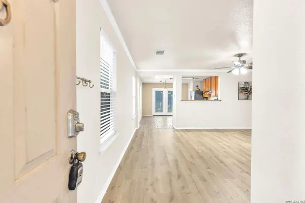 14811 BYPASS PT, San Antonio, TX 78247-3499