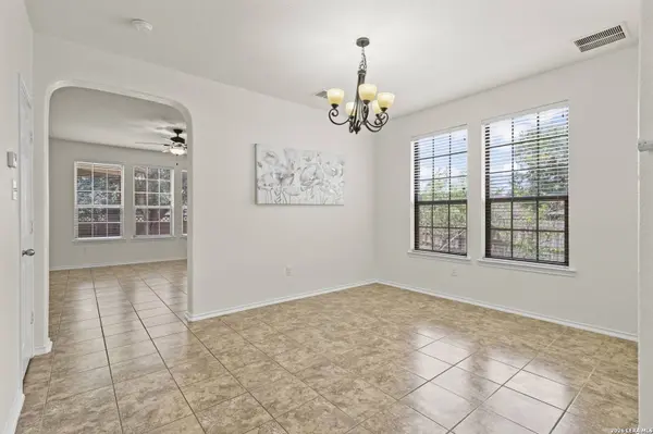 112 COYOTE CIR, Boerne, TX 78006