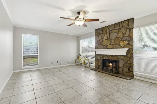 4114 LUCKENBACH RD, San Antonio, TX 78251