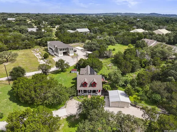 2002 HOFFMANN LN, New Braunfels, TX 78132