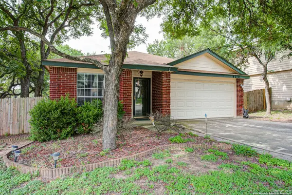 8218 SHOOTING QUAIL, San Antonio, TX 78250-4607