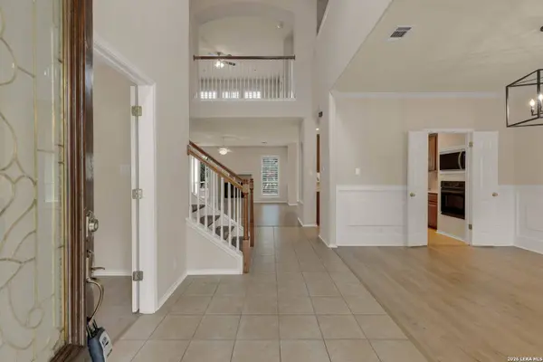 18615 Rogers Gln, San Antonio, TX 78258