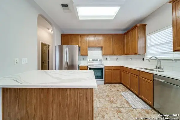 2802 Crusader Bnd, Schertz, TX 78108
