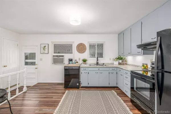 120 N Hayman AVE, Colorado Springs, CO 80909