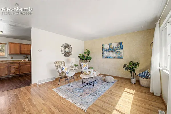 4032 Colony Hills Circle, Colorado Springs, CO 80916
