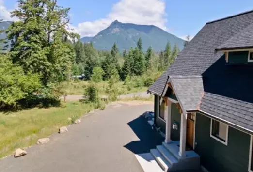 View Homes in the PNW: Whatās Worth the Price and Where to Find It in 2025