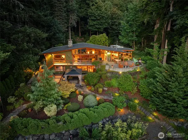 8696 NW Anderson Hill Rd