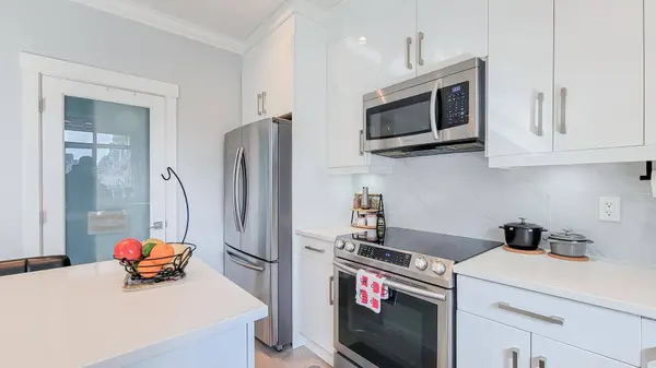 3126 Wellington ST #3, Port Coquitlam, BC V3B 3X4