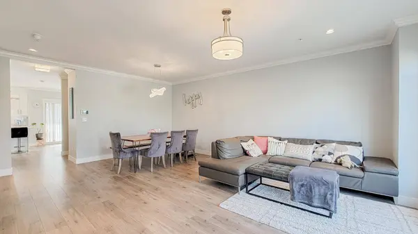 3126 Wellington ST #3, Port Coquitlam, BC V3B 3X4