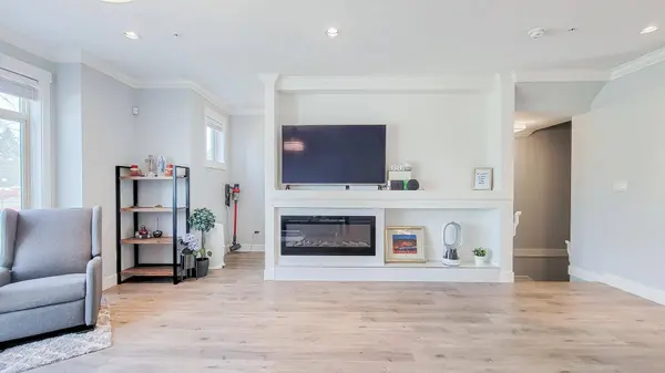 3126 Wellington ST #3, Port Coquitlam, BC V3B 3X4