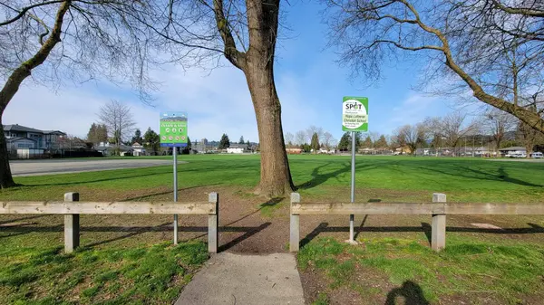 3126 Wellington ST #3, Port Coquitlam, BC V3B 3X4