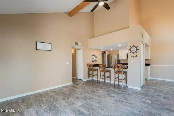 2019 W LEMON TREE Place #1115, Chandler, AZ 85224