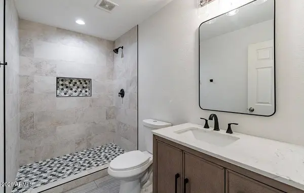 1262 E HERMOSA Drive, Tempe, AZ 85282