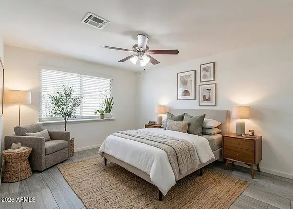 1262 E HERMOSA Drive, Tempe, AZ 85282