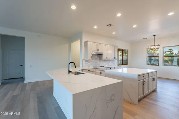 21913 N PEDREGOSA Court, Sun City West, AZ 85375