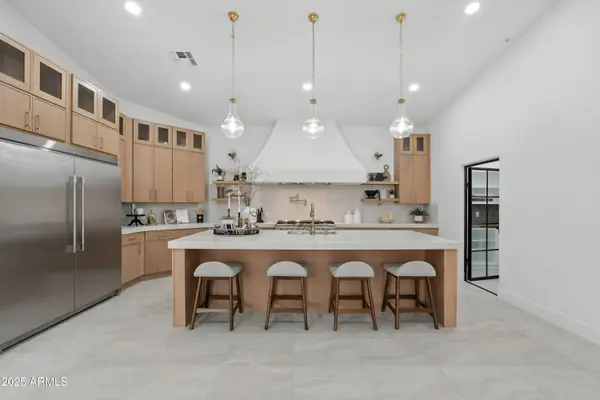 7774 E SAN FERNANDO Drive, Scottsdale, AZ 85255