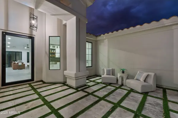7774 E SAN FERNANDO Drive, Scottsdale, AZ 85255