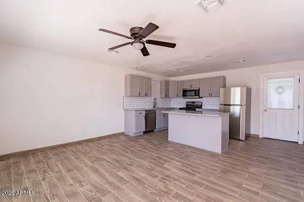 37 E EL PARQUE Drive #A, Tempe, AZ 85282