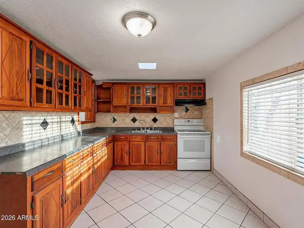 17410 N 16TH Avenue, Phoenix, AZ 85023