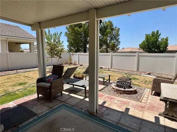 19642 Castle Harbor CT, Apple Valley, CA 92308