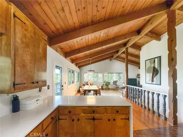 24466 Altdorf DR, Crestline, CA 92325